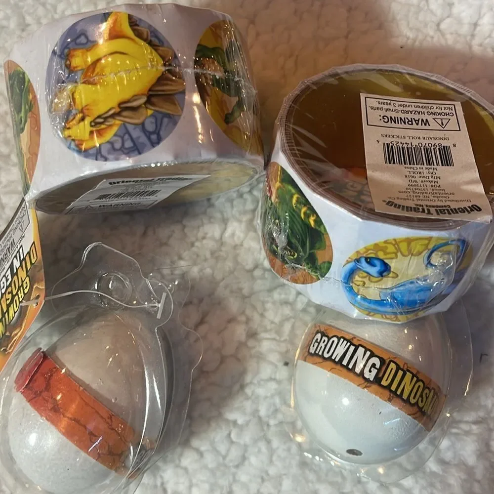 Kids Growing your own Dino TOY set